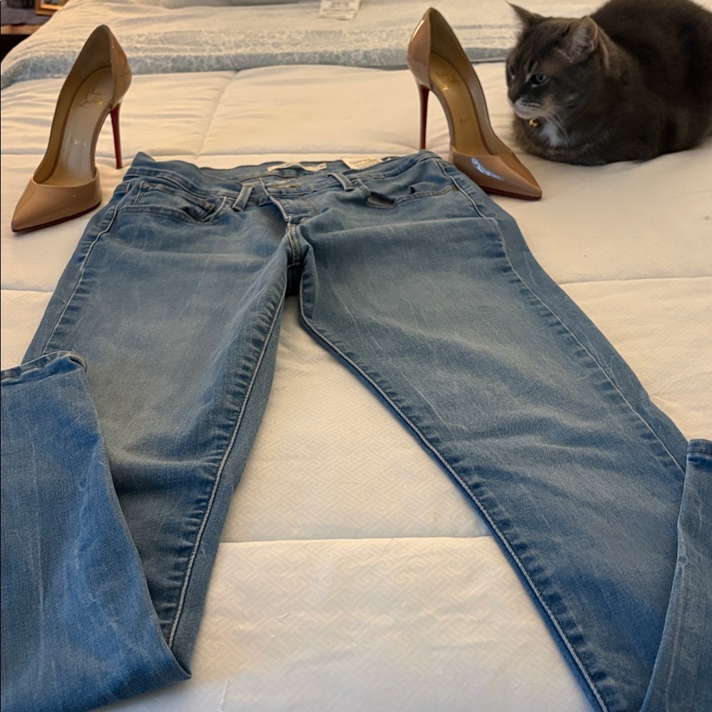 Levi's Blue Straight Leg Women's Jeans